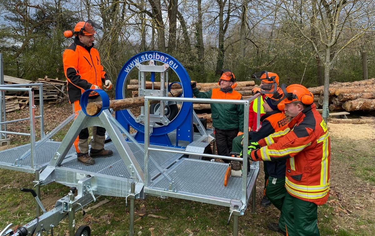 Baumbiegesimulator im Einsatz